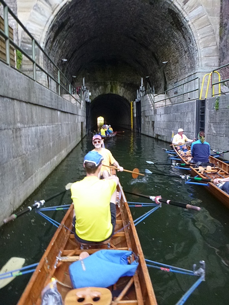 Tunnel und Schleuse in Weilburg